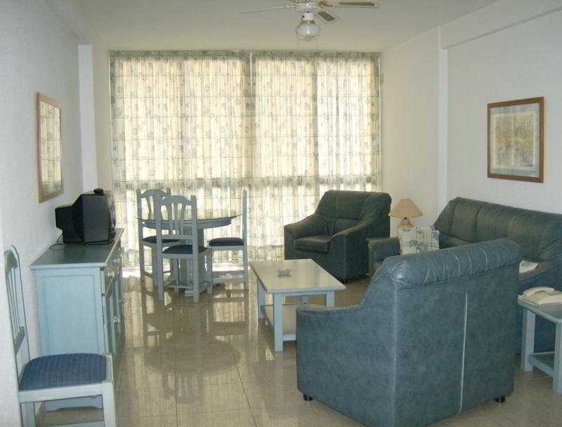 Apartamentos El Velero Torremolinos Exterior photo